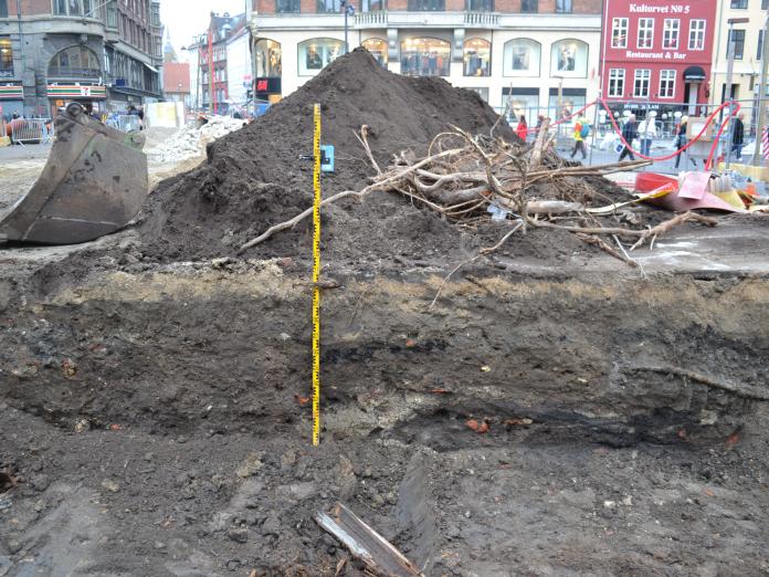Snit gennem jordlag på Kultorvet