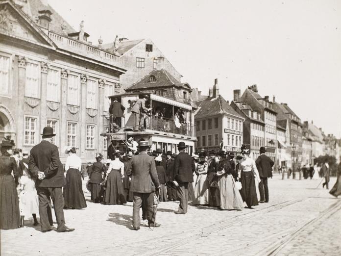 Hestesporvogn på Kongens Nytorv
