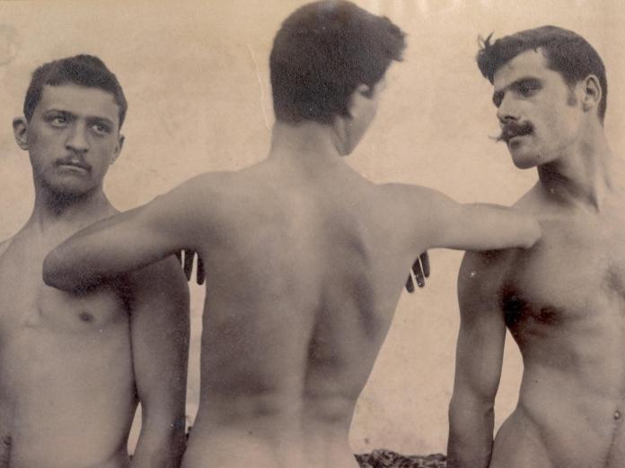 Tre mænd: Beslaglagt materiale fra Den Store Sædelighedssag